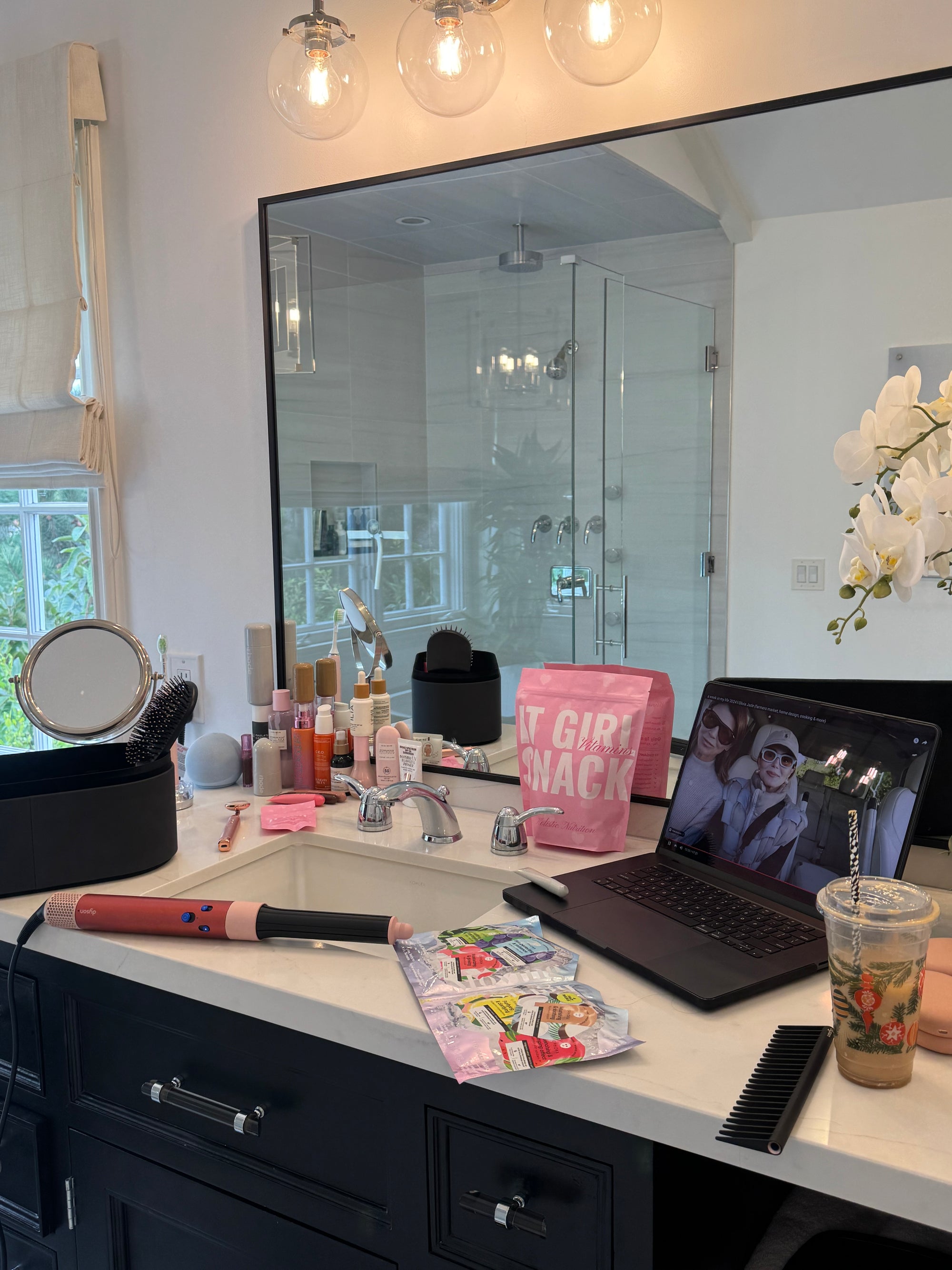 It Girl Fruit Snacks – Daily Superfoods Greens Gummies